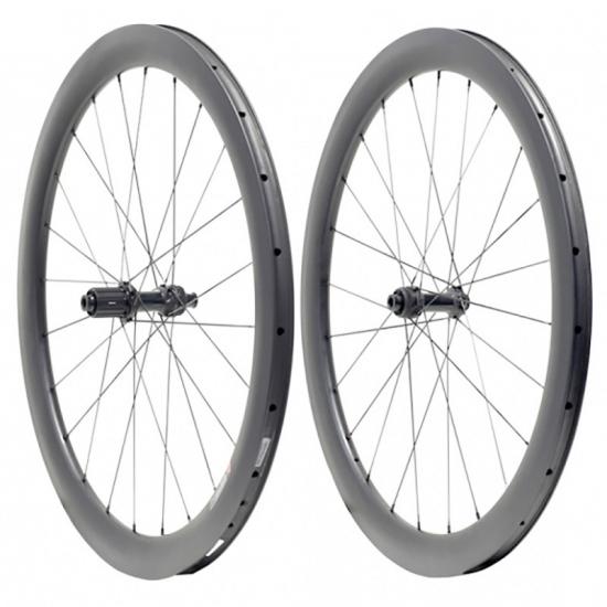 UD glossy carbon gravel wheels 700c