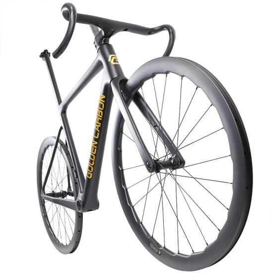 Undulating Carbon disc wheelset