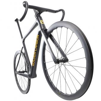 Undulating Carbon disc wheelset
