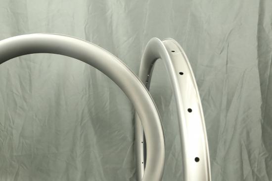 Premium 25mm inner width with reinforced bead wall design Manufacturer
